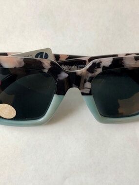 New Eco Friendly Peepers GREEN & MARBLE SUN GLASSES +0.00